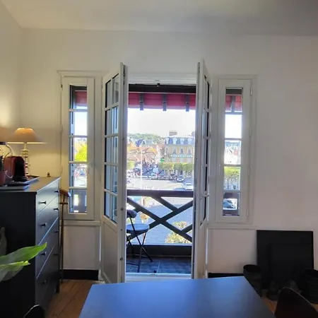 Morny Belvedere Apartment Deauville